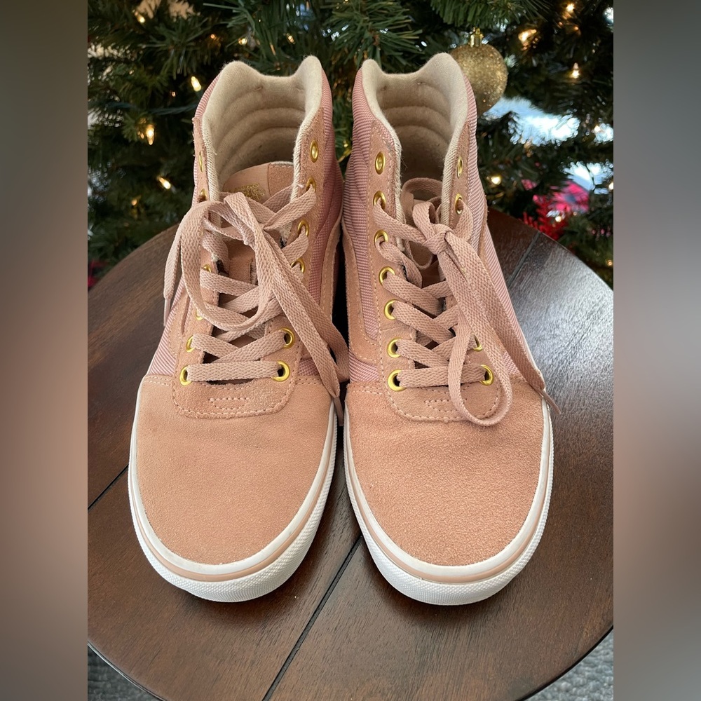 Women’s vans size 8.5